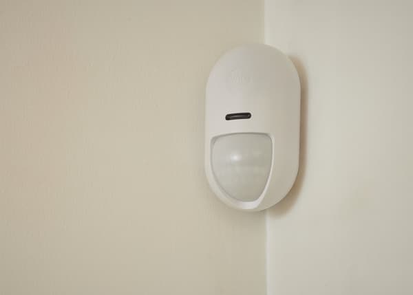 Yale Smart Alarm Starter Kit -hälytysjärjestelmä, aloituspaketti