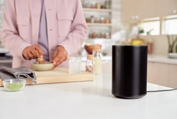 Sonos smart speaker Era 100, black