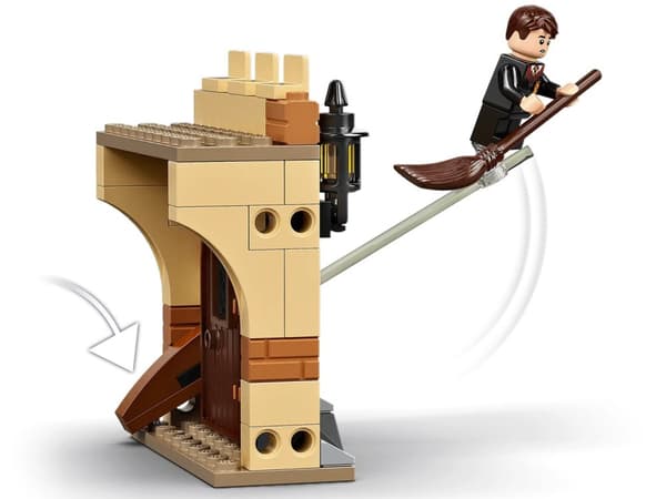 LEGO HARRY POTTER 76395 Tylypahka: ENSIMMÄINEN LENTOOPINTO