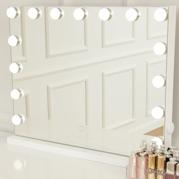 Bright Beauty Vanity Namira - hollywood peili - meikkipeili - peili valaistus - kolme valotilaa