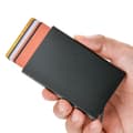 Miniatyrbilde 10 av 11: Korthållare med RFID-skydd . Pop-up . 15 Olika Färger - Svart