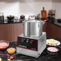 Miniatyrbillede 8 af 9: Madprocessor og grøntsagshakker 750W - 7-kvart blender i rustfrit stål til effektiv madlavning.