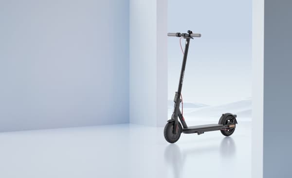 Xiaomi Electric Scooter 4 Lite 25 km/h skootteri, kevyt, täydellinen työmatkaliikkumiseen