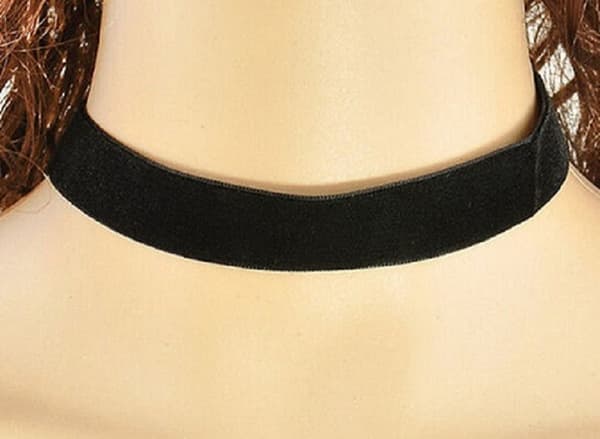 Choker/Kaulanauha - Velvet - Black - 2 cm - Goth Choker/Kaulanauha - Velvet - Black - 2 cm - Goth