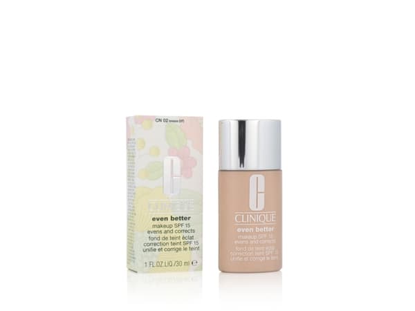CLINIQUE_Even Better Makeup SPF15 Evens and Corrects skin tone evening foundation 02 Brezze 30ml